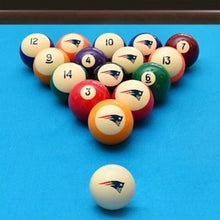 Load image into Gallery viewer, New England Patriots Retro Billiard Ball Sets