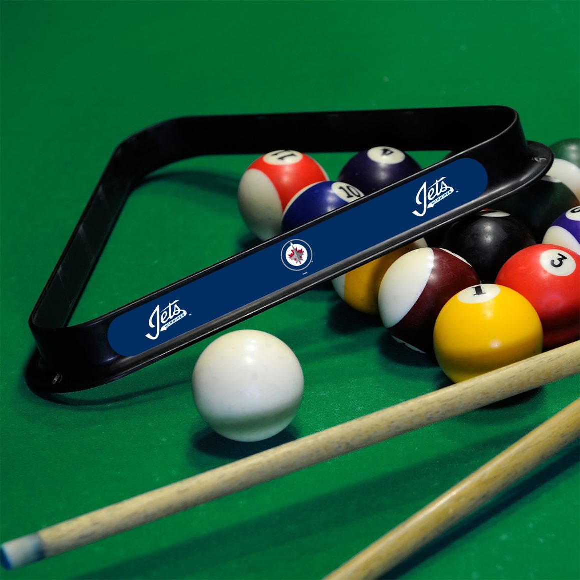 Winnipeg Jets Plastic 8-Ball Rack