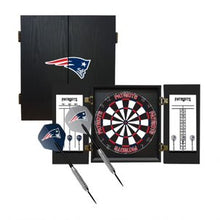 Load image into Gallery viewer, New England Patriots Fan&#39;s Choice Dartboard Set